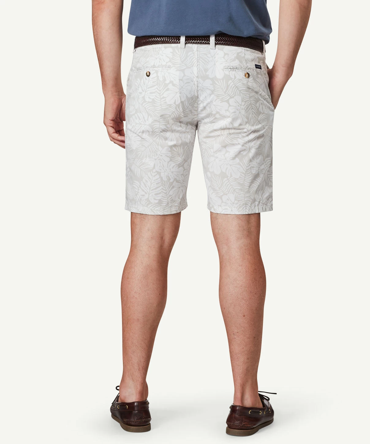 Modern Palm Print Short - Pale Grey - Image 2