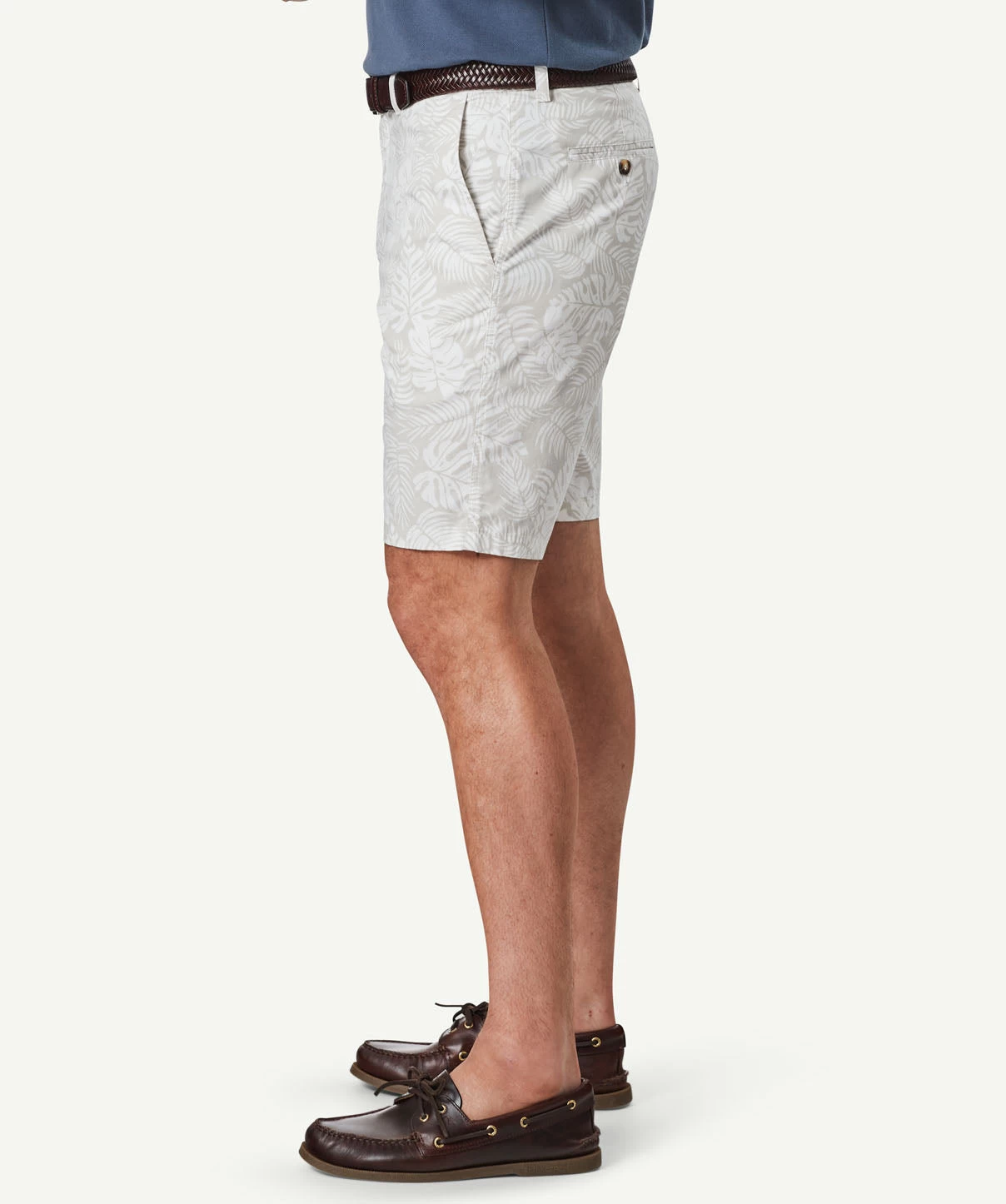 Modern Palm Print Short - Pale Grey - Image 5