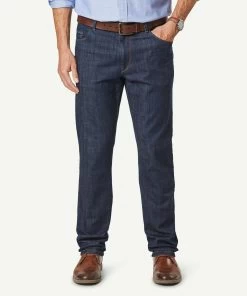 Straight Stretch Jeans - Dark Indigo